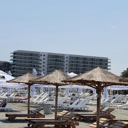 Sea View Season - Mamaia Nord ナボダリ